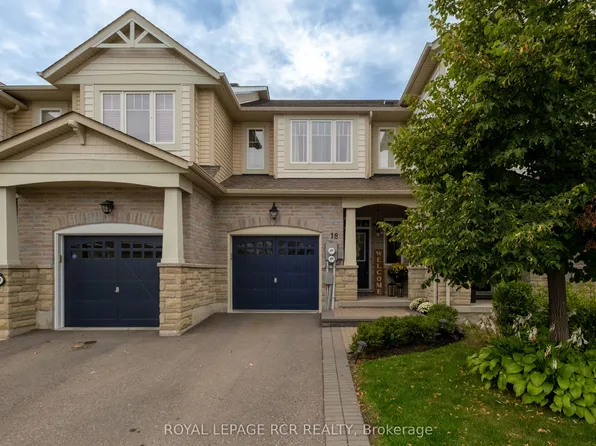 18 Cedarcrest St, Caledon, ON L7C 3P9