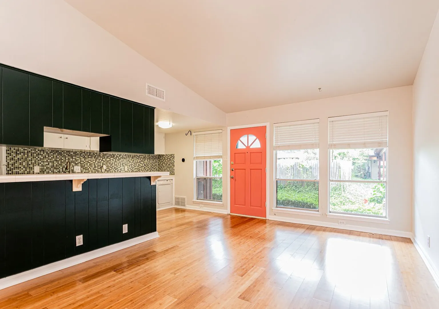 1BR | 1BA Home Stylish Living in the Heart of North Central Austin! — Photo 1