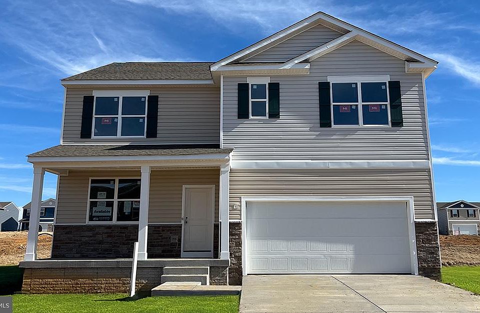 1st image of 123 Woodford Dr