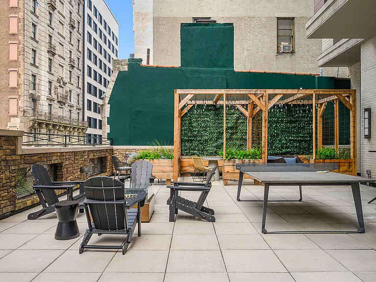 35 W 33rd St #28D — Photo 9