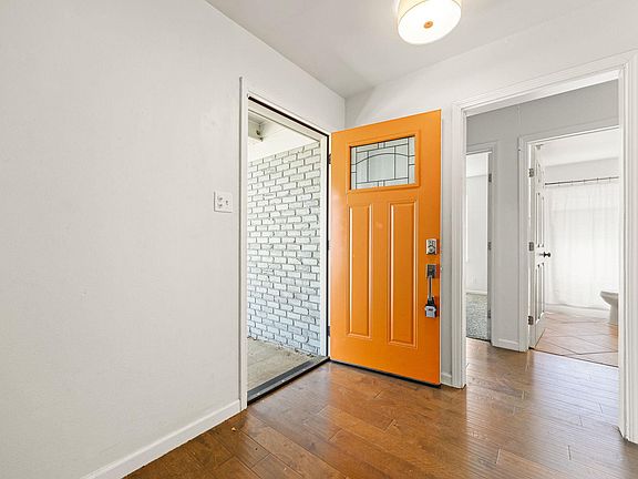 4th image of 11800 Oak Haven Rd