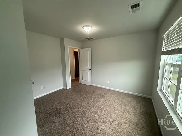 118 Jepson Way — Photo 11