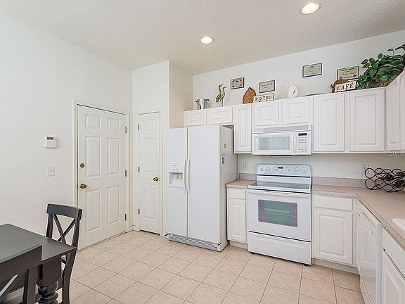 5th image of 11212 Windsor Place Cir