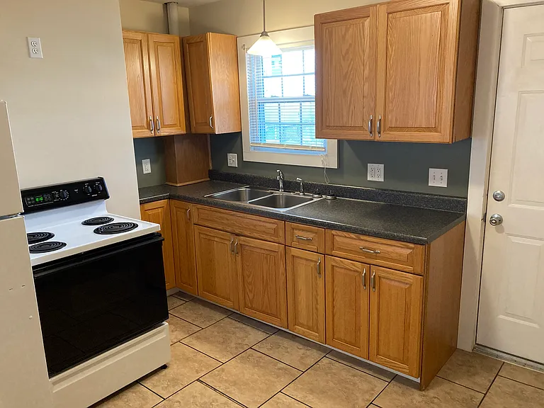31 W Old Orchard Ave #2 — Photo 6