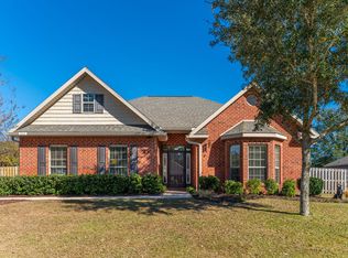 163 Camellia Ct, Freeport, FL 32439