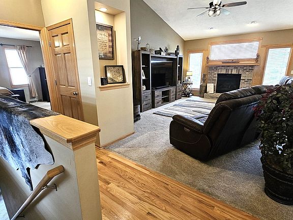 4th image of 4487 Red Tail Ln
