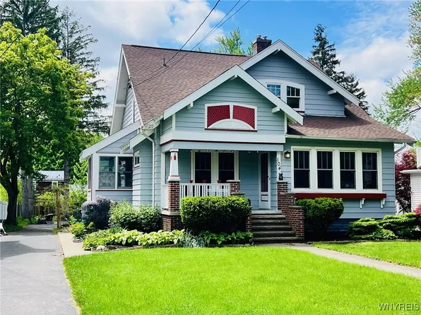 104 Long Ave, Hamburg, NY 14075
