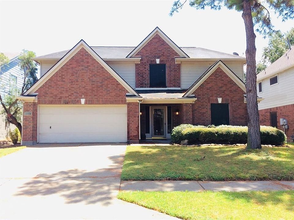1st image of 3022 Silver Spur Dr