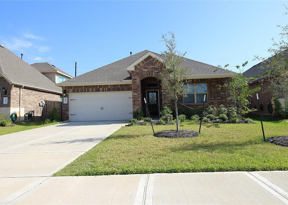 1st image of 4007 Prairie Landing Ln