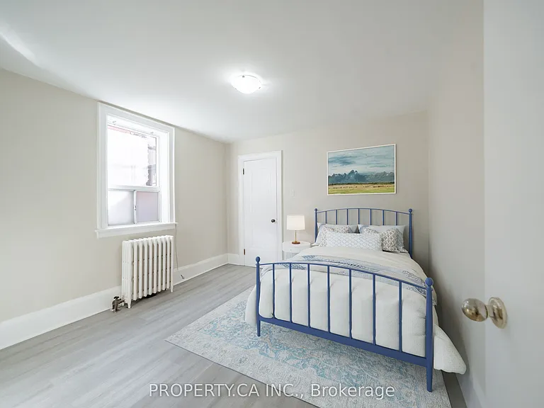 781 Saint Clair Ave W #3 — Photo 2