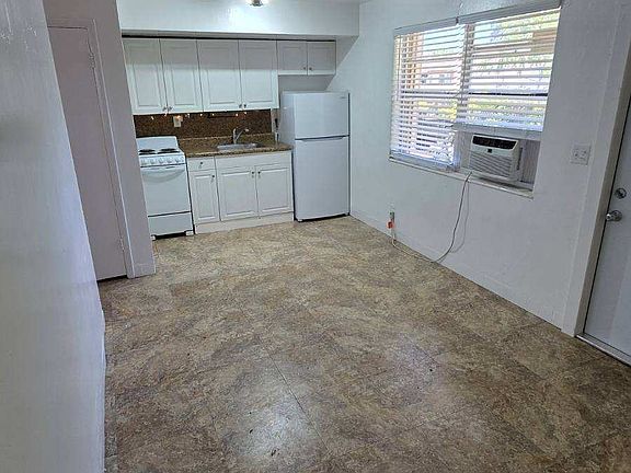 4th image of 2850 SW 18th Ter APT 3