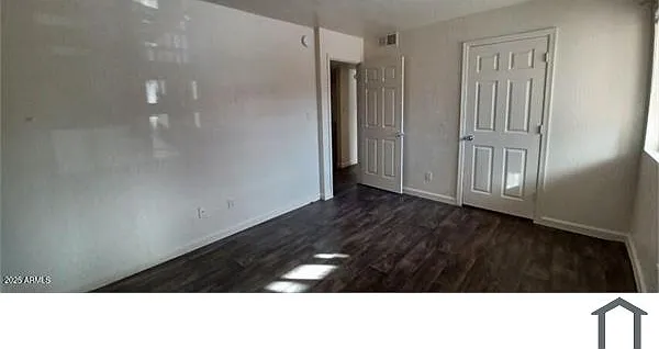 2537 W Georgia Ave #2 — Photo 8