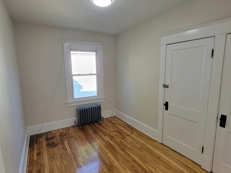 633 Park Ave #2 — Photo 9