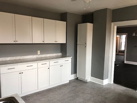 5th image of 1418 Kenmore Ave