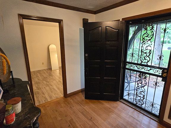 5th image of 1914 S Hunters Ridge Ln