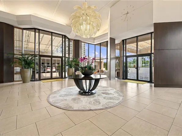 4951 Gulf Shore Blvd N #501, Naples, FL 34103