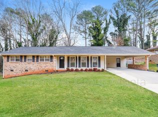 460 Beaumont Dr, Stone Mountain, GA 30087