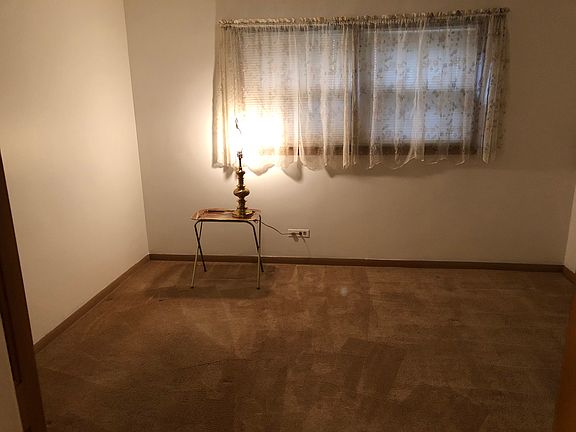 5th image of 4229 N Kedvale Ave Suite 1-B
