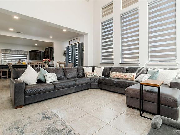 4th image of 509 Rio Red