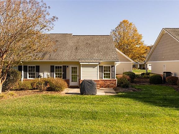 5th image of 105 Plantation Place Ln