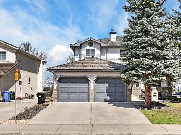 222 SW Diamond Dr SE, Calgary, AB T2J 7C8