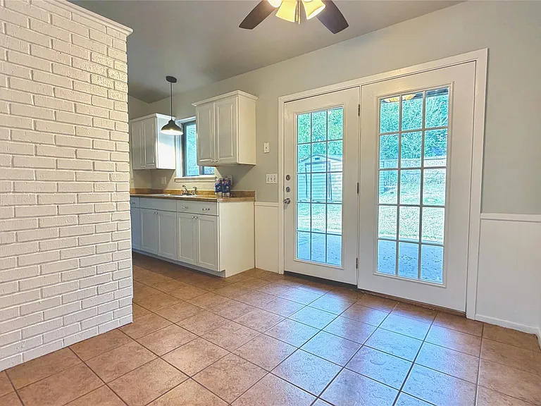 5213 Halmark Dr — Photo 5