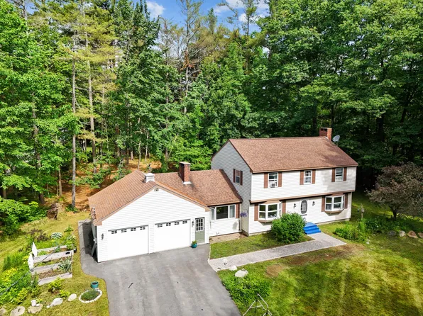 1 Pinehurst Avenue, Winslow, ME 04901