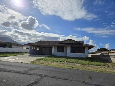 392 Molokai Hema St, Kahului, HI, 96732