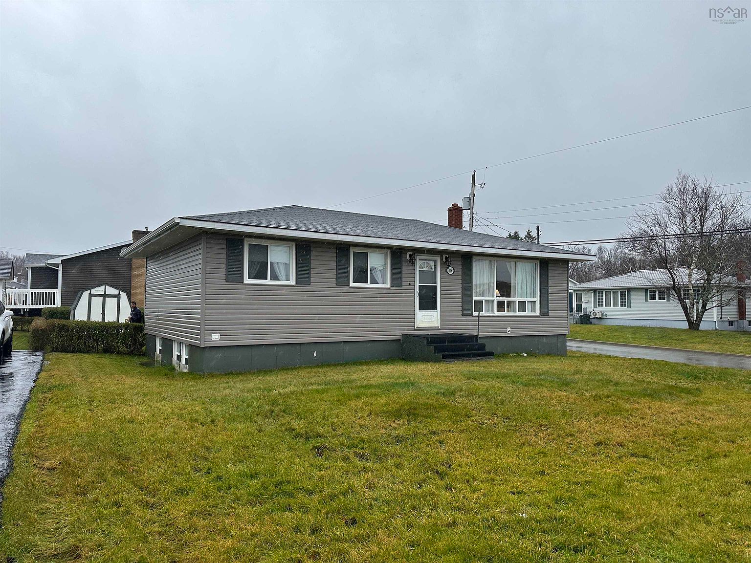 176 Cusack Dr, Sydney, NS B1P 3W7 MLS 202325689 Zillow