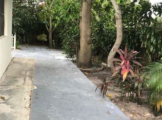 6901 SW 12th St, Pembroke Pines, FL 33023