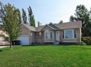 1502 N 200 W, Bountiful, UT 84010