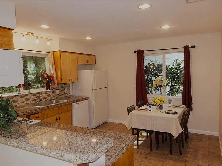 5308 Peppertree Pkwy — Photo 2