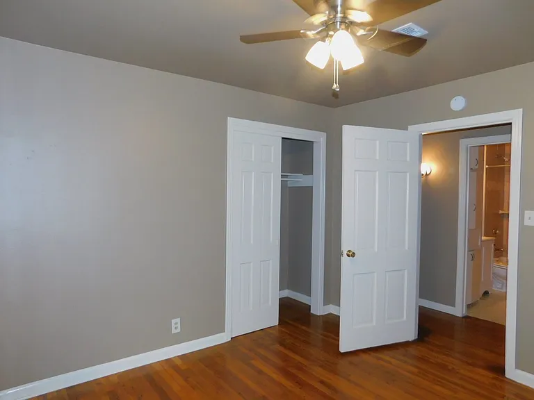 1400 Berkshire Dr — Photo 16