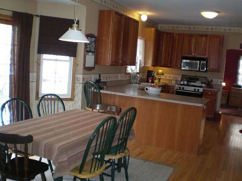 5th image of 13 KNOLLWOOD Drive