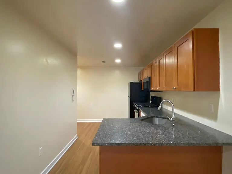 1717 W Montgomery Ave #1 — Photo 9