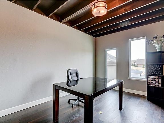 4th image of 16316 Josiah Pl