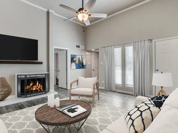 The Patios of McKinney, 1904 W White Ave #1402, McKinney, TX 75069