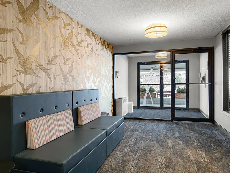 Medicine Lake Apartments — Photo 24