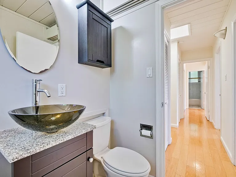 485 Emmons Dr — Photo 44