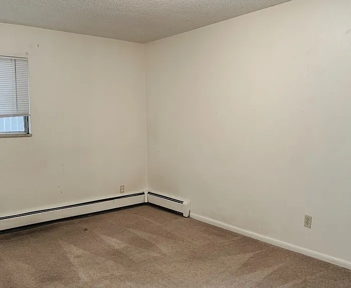 1601 Edora Ct #4 — Photo 6