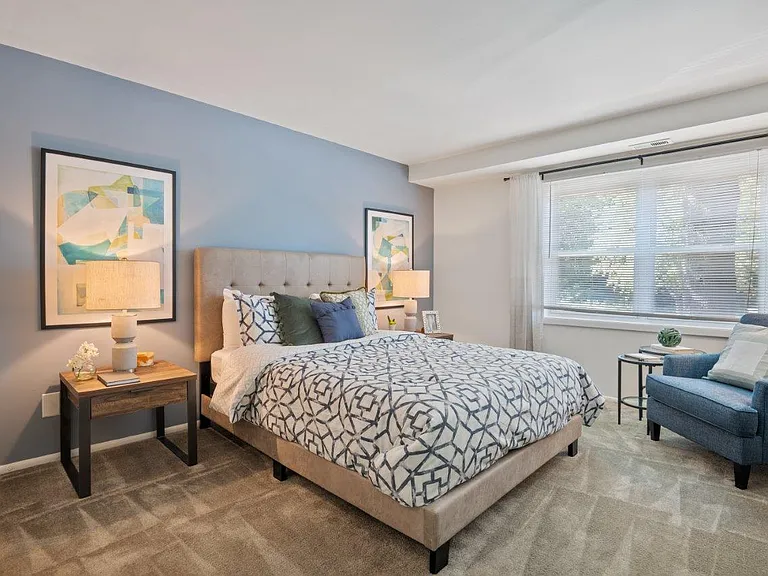 Cedar Gardens and Towers Apartments and Townhomes — Photo 8