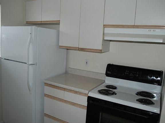 4th image of 8845 Midvale Ave N APT 101
