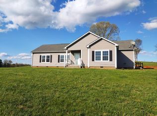 383 Fishers Gap Rd, Galax, VA 24333