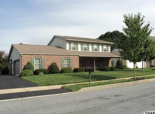 332 Vesper Rd, Hershey, PA 17033