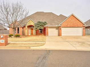 11605 NW 111th St, Yukon, OK 73099