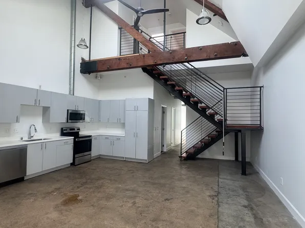 674 23rd St Unit 24, Oakland, CA 94612