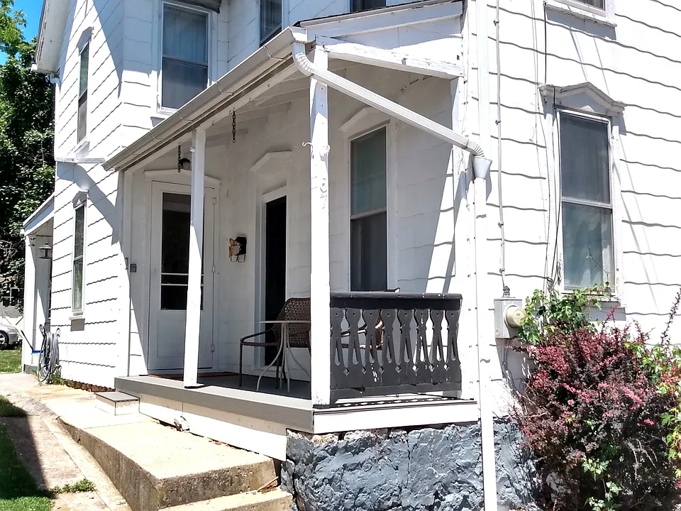 67 N Federal St #67