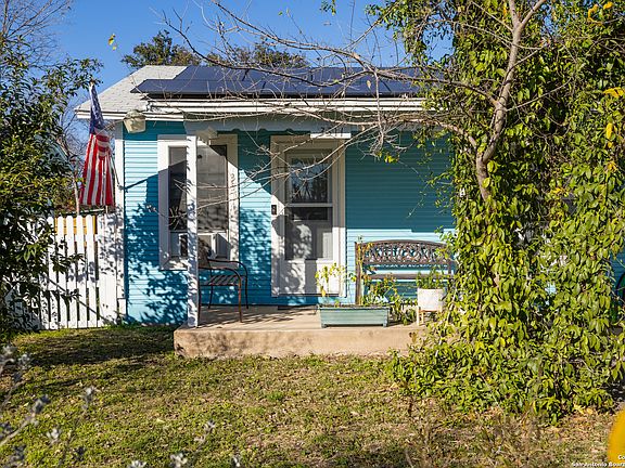 4th image of 3311 W CESAR E CHAVEZ BLVD