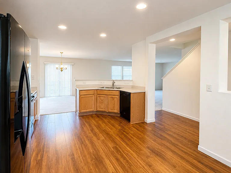 8196 S Norfolk St — Photo 4