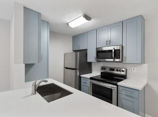 2201 Fountain View Dr #D-46, Houston, TX 77057